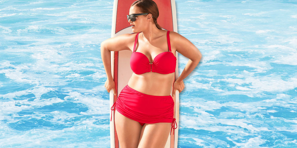 White string bikini bottoms fall off the 