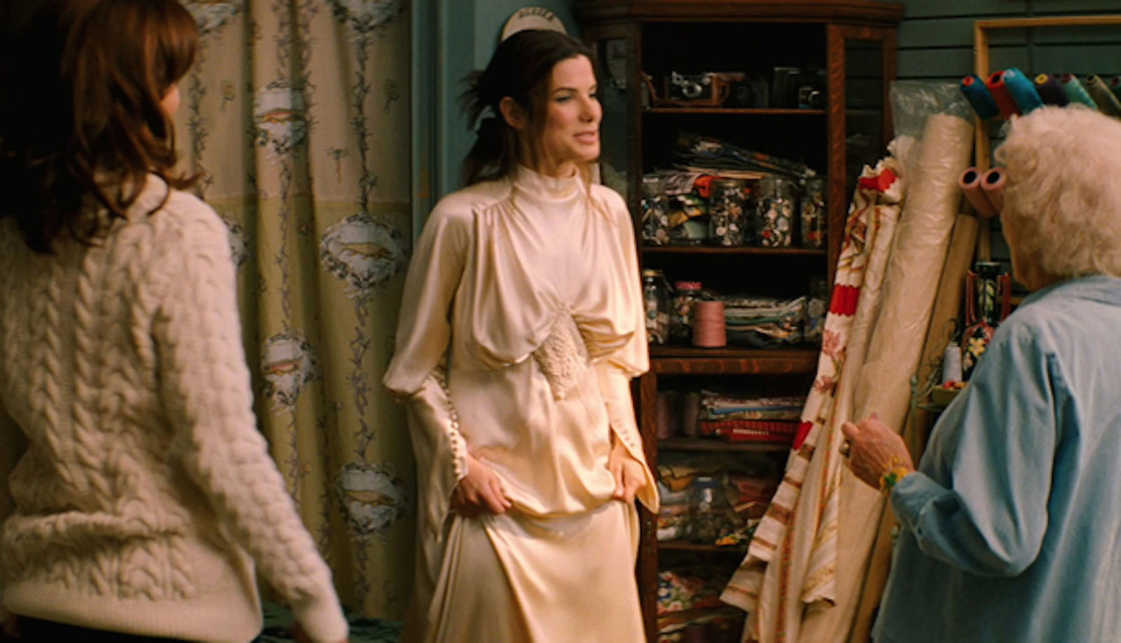 The Chic Flick Guide To Wedding Dress Disasters Wear Is Human Beings Can Be Creatures Of Great Sentiment And Unfortunately We Let This Get The Better Us Sometimes For All Those Women Out There Who T Wait