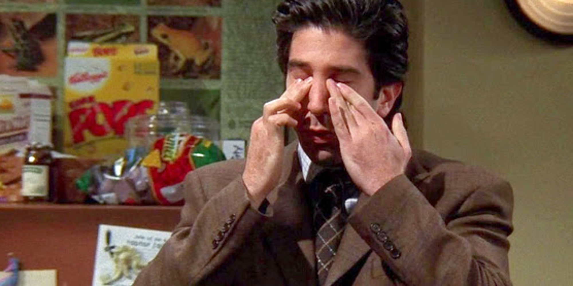 Grown Man Throws Public Tantrum Because He Can't Eat Mac and Cheese