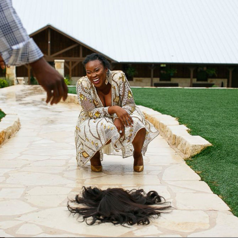 You Have To See How Flawlessly This BridetoBe Reacted When Her Wig