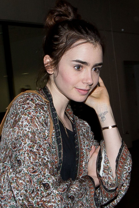 cos-19-lily-collins.jpg