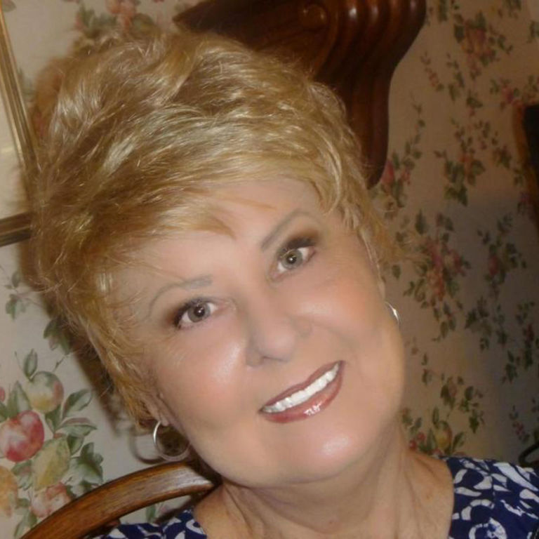 Траубенберг светлана евгеньевна. Женщина 60 65 года рождения. Возраст 69 лет. Валентина ясень. Модель олдушка ольга кондрашева.